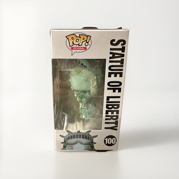 Funko Pop Icons Statue of Liberty #100 (F.A.O. Schwarz Exclusive) NEW YORK NYC - Picture 4 of 5